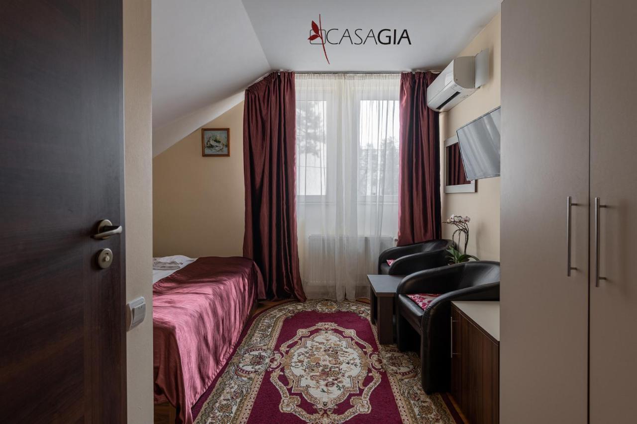 Pension Casa Gia Cluj-Napoca Esterno foto