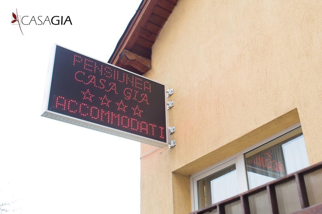 Pension Casa Gia Cluj-Napoca Esterno foto